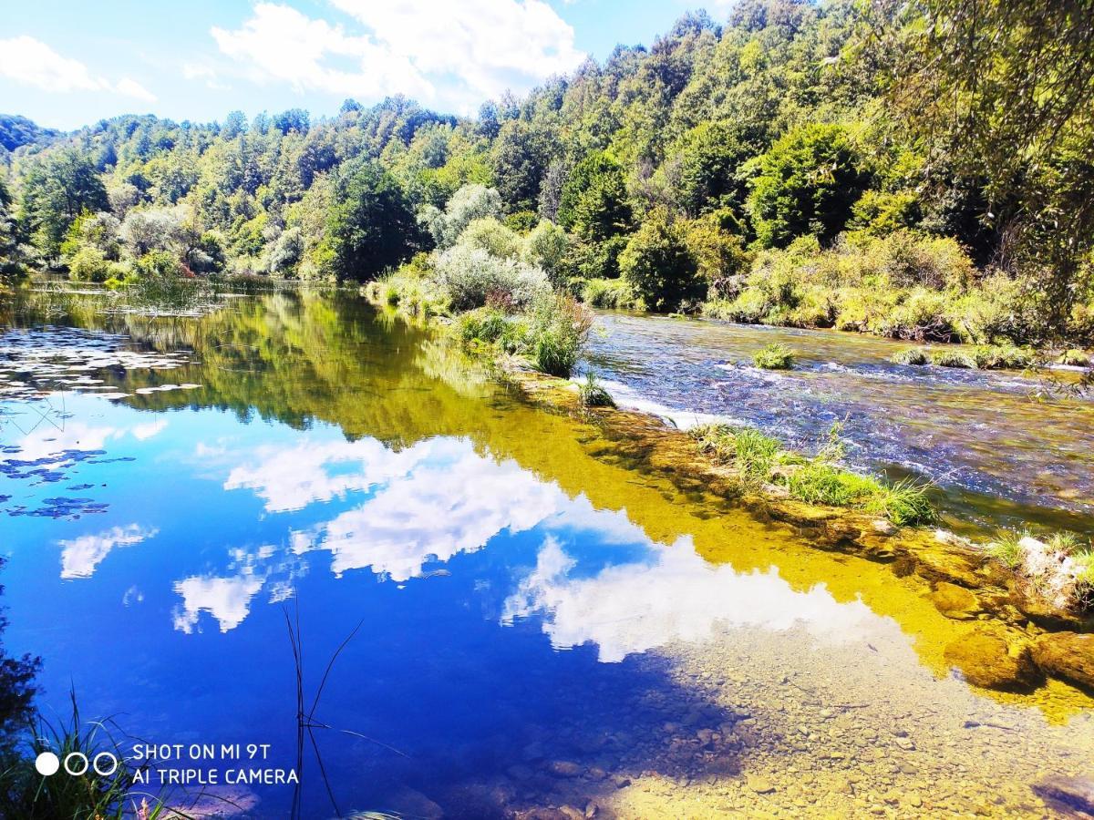Smaragd River Near Rastoke & Plitvice Lakes Slunj Exterior foto