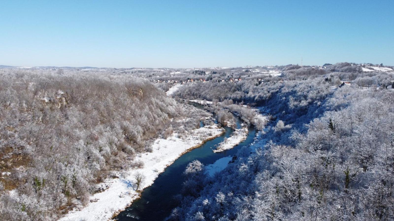Smaragd River Near Rastoke & Plitvice Lakes Slunj Exterior foto