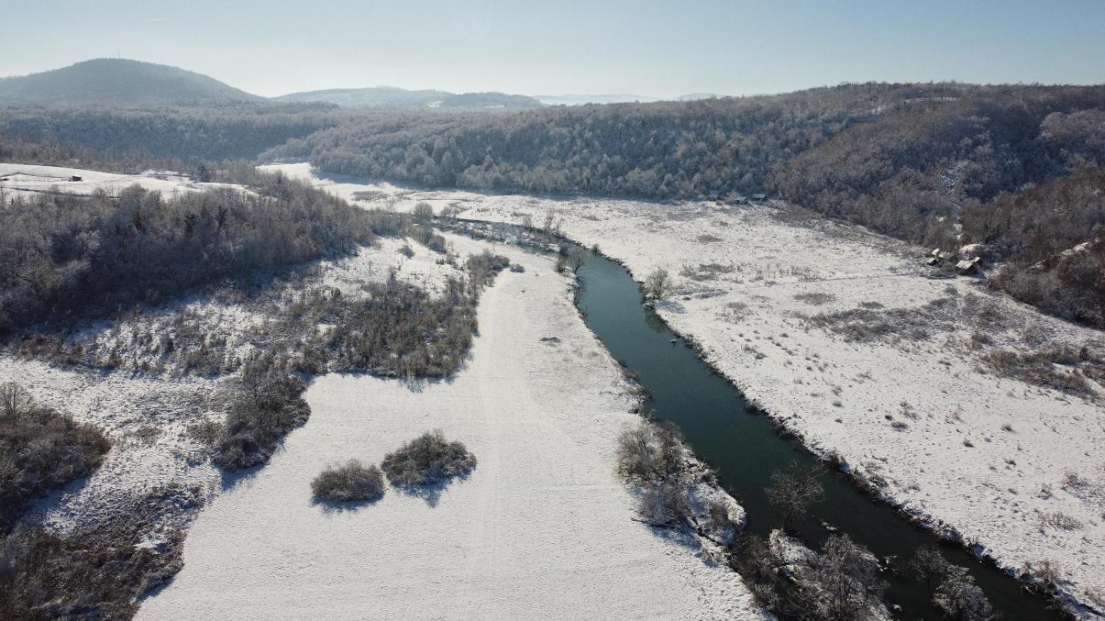 Smaragd River Near Rastoke & Plitvice Lakes Slunj Exterior foto