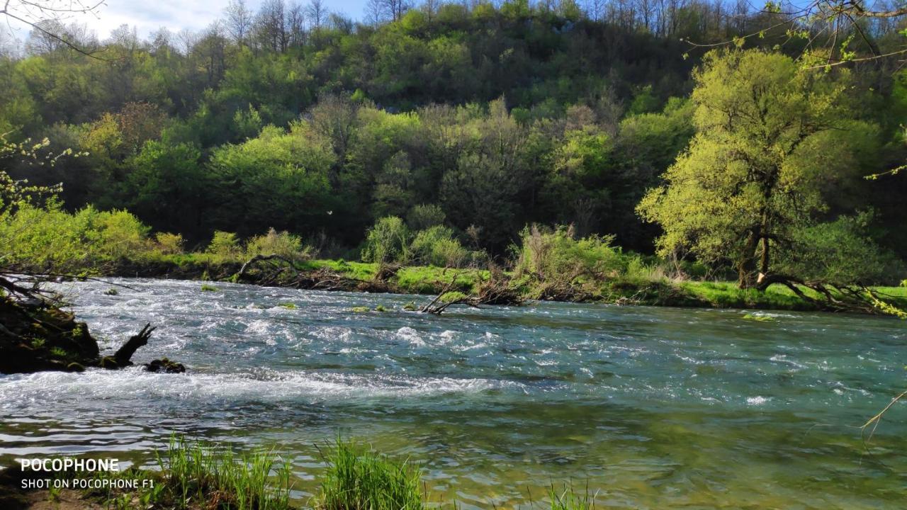 Smaragd River Near Rastoke & Plitvice Lakes Slunj Exterior foto