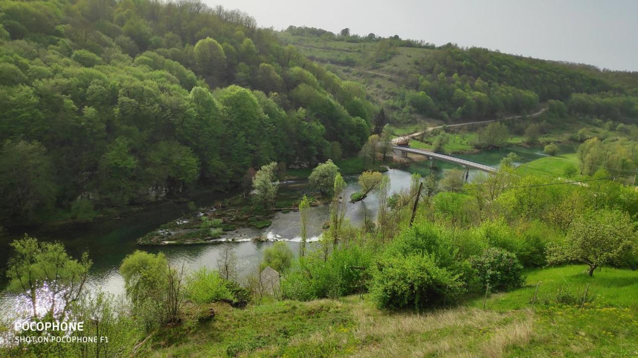 Smaragd River Near Rastoke & Plitvice Lakes Slunj Exterior foto
