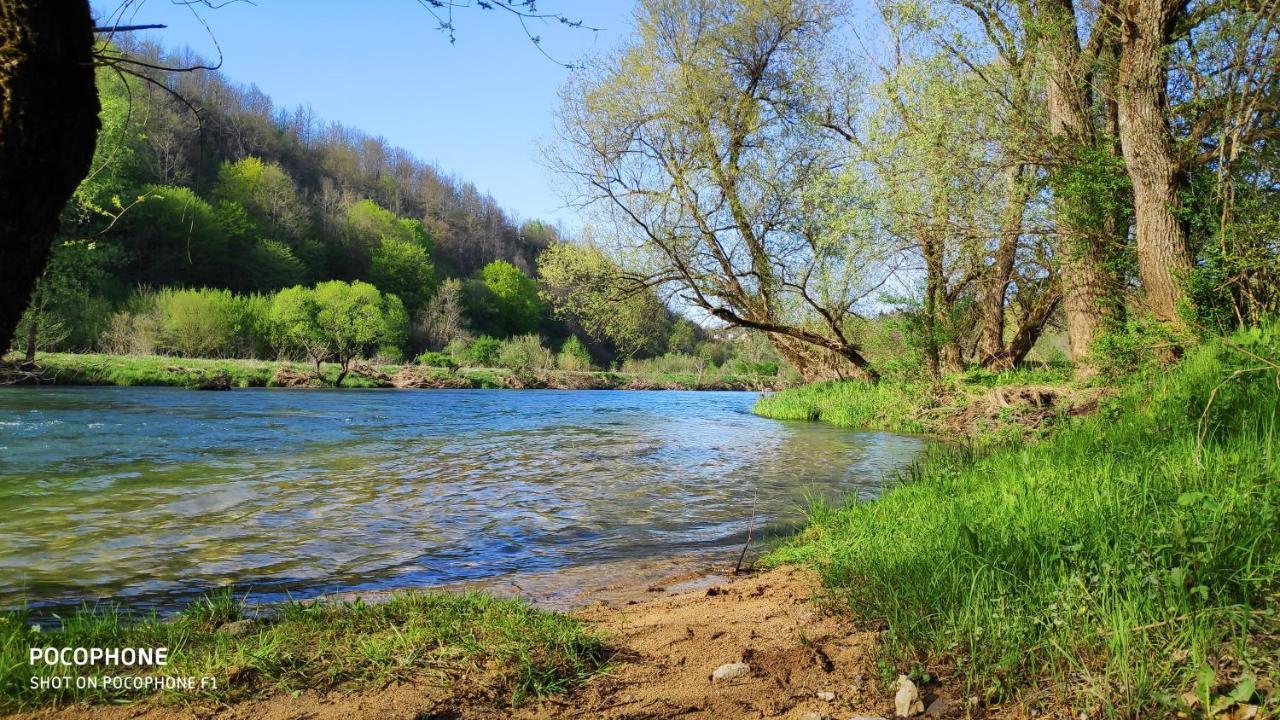 Smaragd River Near Rastoke & Plitvice Lakes Slunj Exterior foto